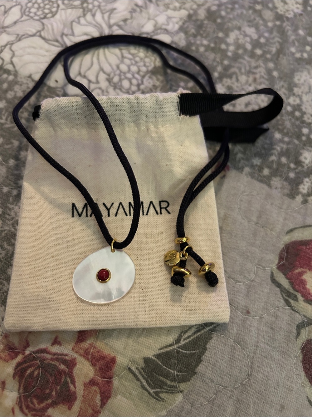 Mayanmar Mother-of-Pearl Pendant Necklace with Red Accent